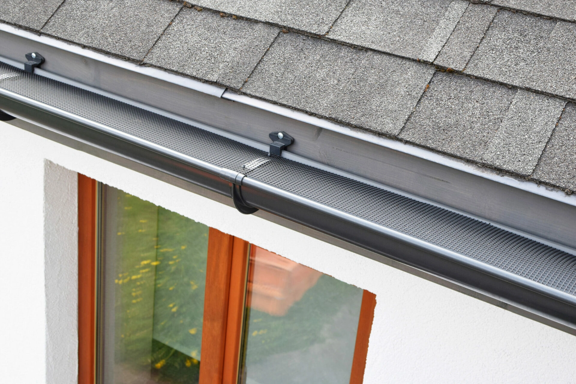 Are Gutter Guards Worth It in Georgia